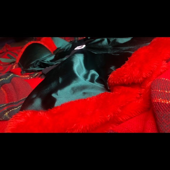 Cute Christmas Lingerie - Picture 3 of 10